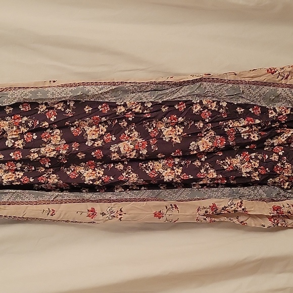 ANGIE DRESS - Picture 2 of 7